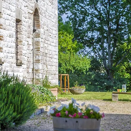 Holiday home Checello In